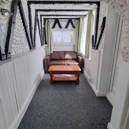 En Suite Room With Kitchen Facilities Nottingham Exterior foto